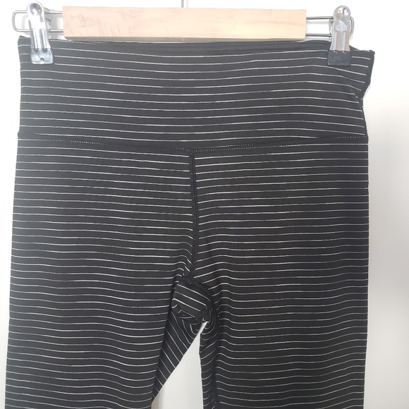 90 Degree by Reflex Leggings - Picture 6 of 8